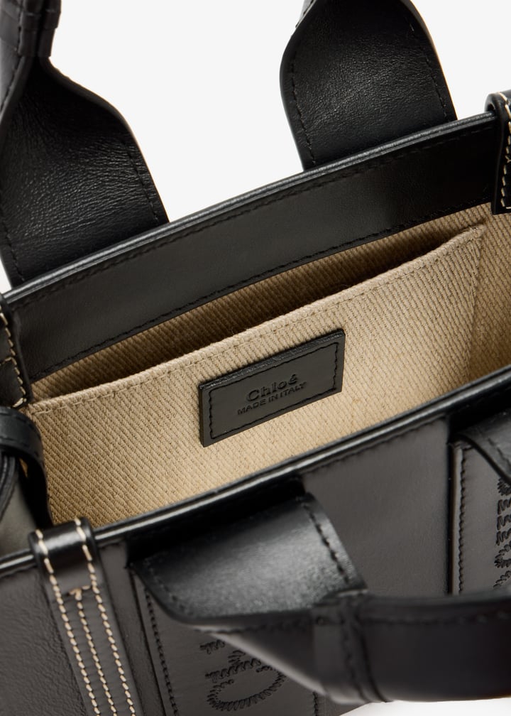 Chloé Woody mini tote bag for Women - Black in UAE | Level Shoes