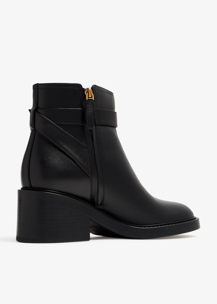Chloé Marcie ankle boots for Women - Black in UAE | Level Shoes