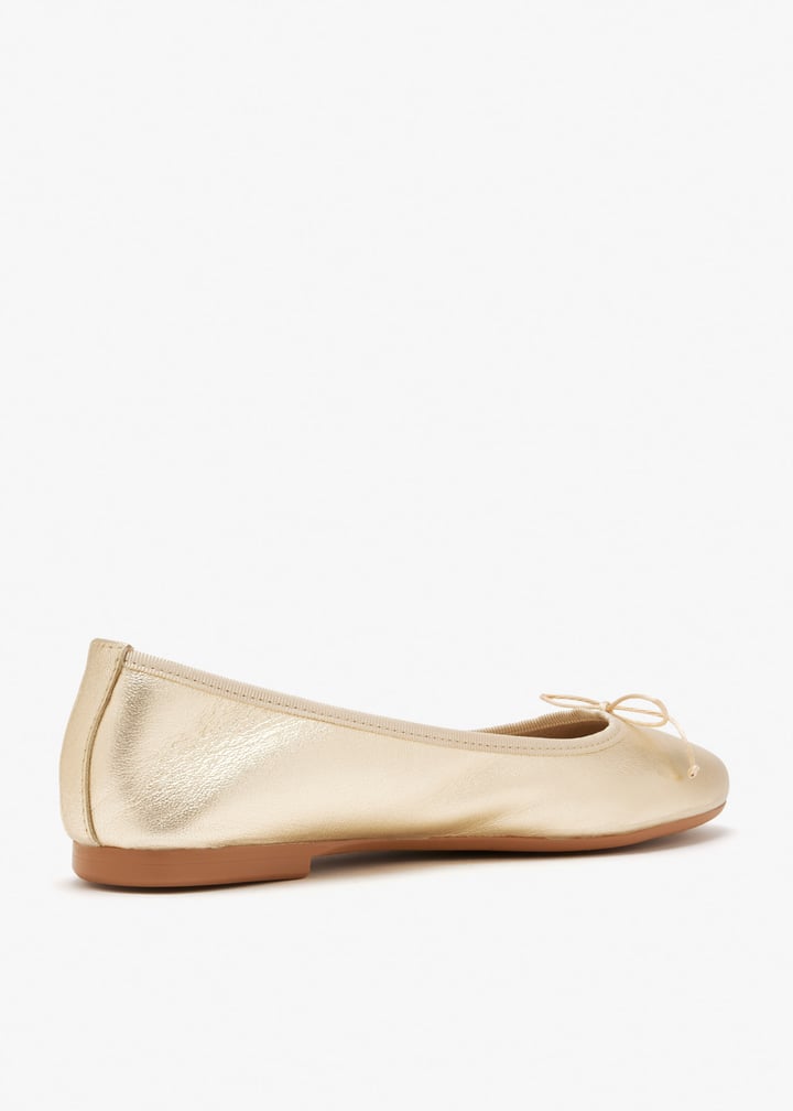 chloe-golden_6.jpg?ts=20251216021226