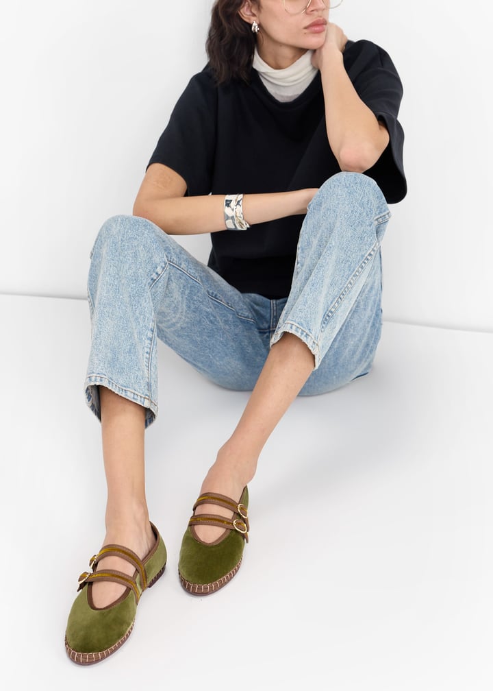 claire-mustrd_2.jpg?ts=20251118024136