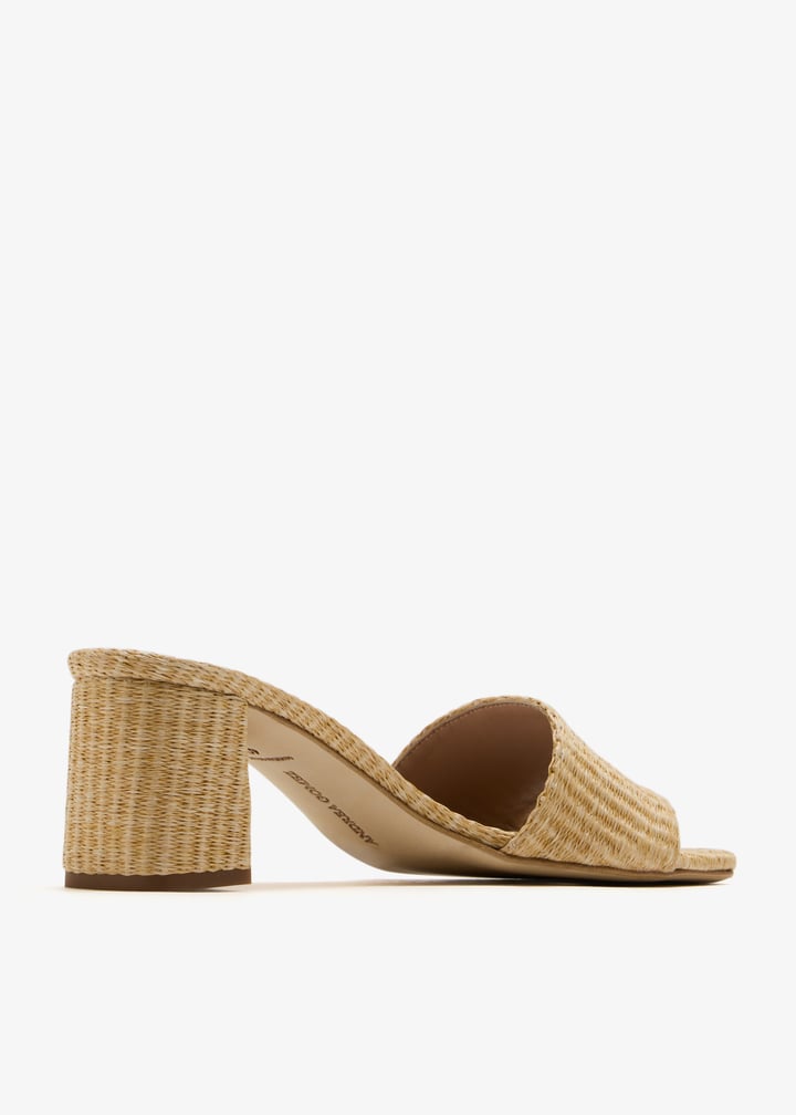 claudia-natraf_6.jpg?ts=20250801030621