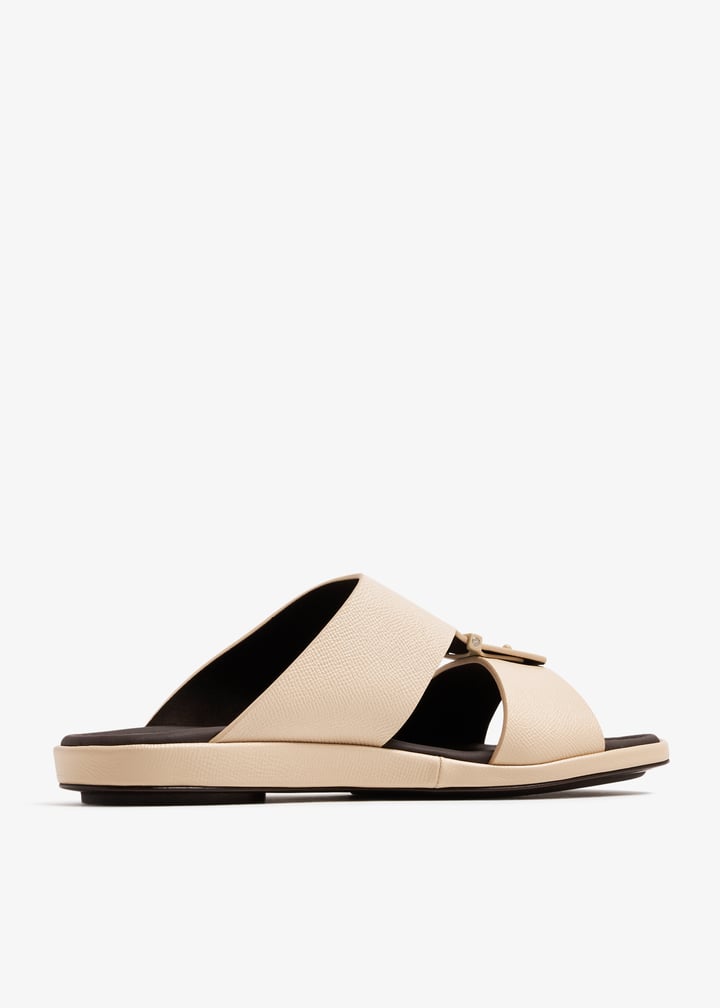 clf1228spre-offwhite_4.jpg?ts=20240316030515