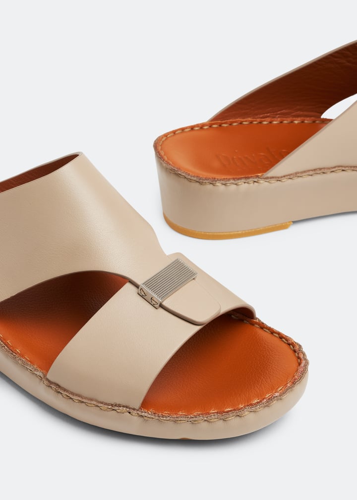 clf1601crmmb-taupe_2.jpg?ts=20230322031612