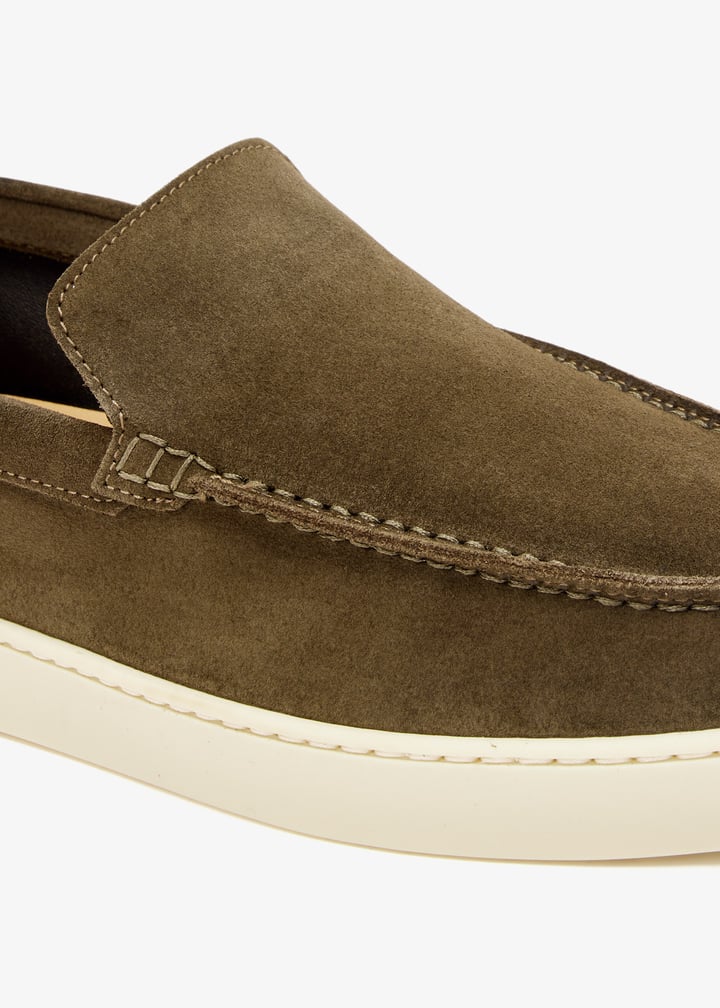 clio-12299-13-oliva_5.jpg?ts=20250104040515