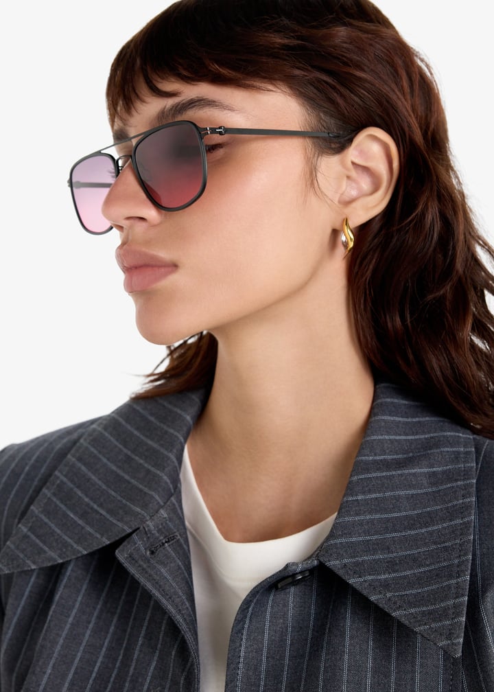 cloud-black_3.jpg?ts=20251028033138