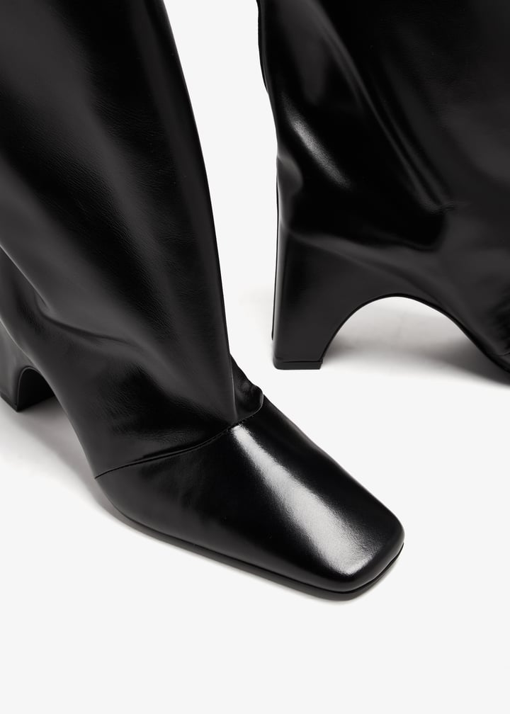 Coperni Bridge boots for Women - Black in UAE | Level Shoes