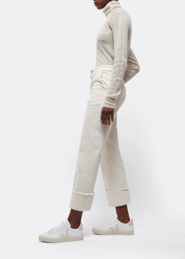 cp052606-extwht_2.jpg?ts=20220505183653