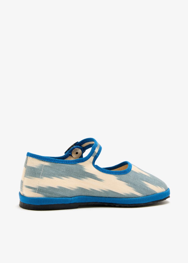 d-ikat-denim_6.jpg?ts=20250611111539