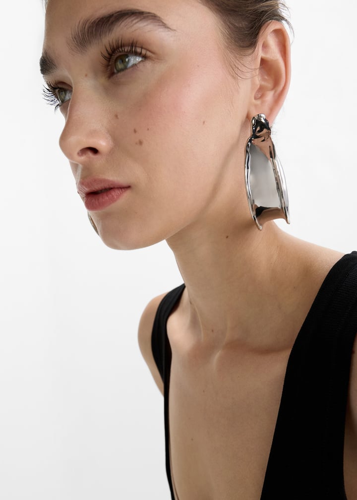 d02-s-silver_2.jpg?ts=20250930165659