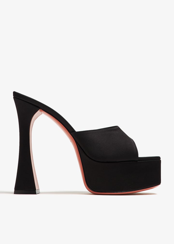 【関税込み】Amina Muaddi ブラウン Dalida ヒールサンダル Brown Dalida 140 Heeled Sandals by Amina Muaddi on Sale