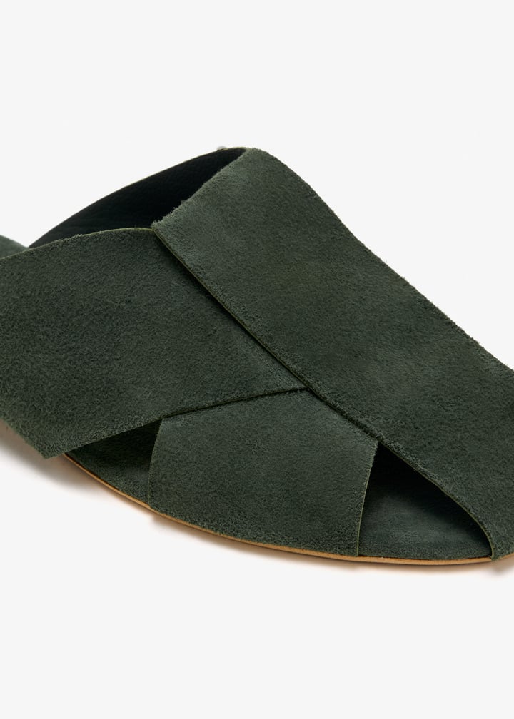 dane-olive_5.jpg?ts=20260101021124