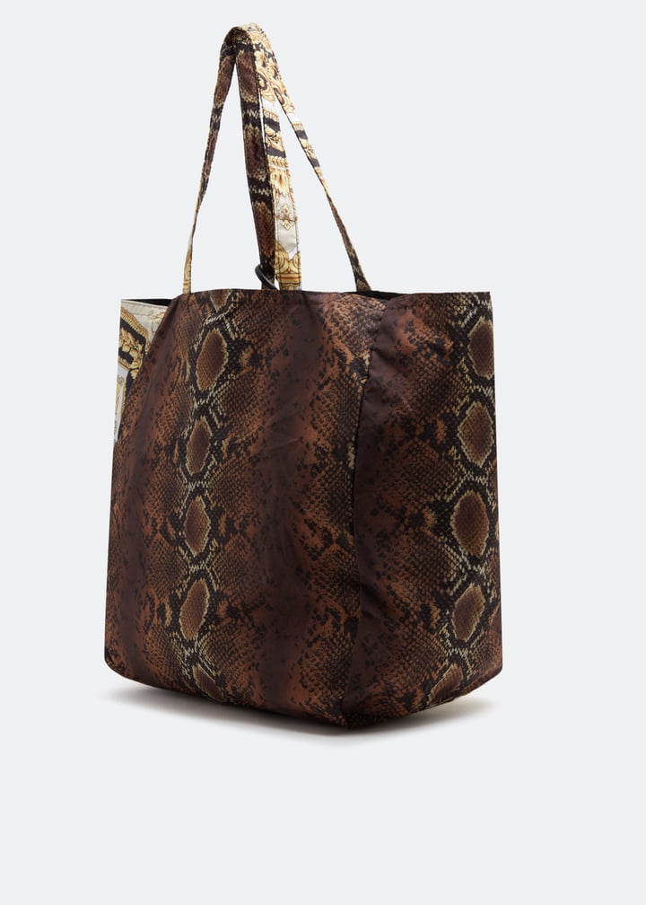 dbfi004-dnyst6-dnmov_5.jpg?ts=20220428014903