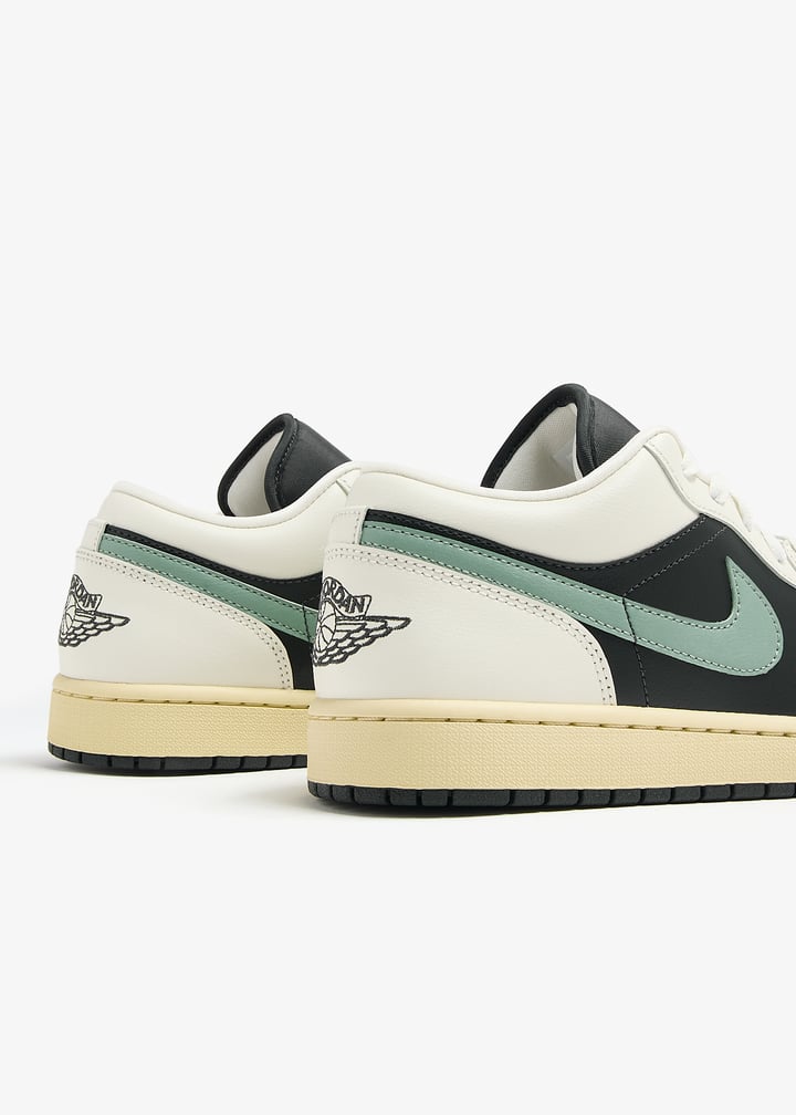 Nike Air Jordan 1 Low 'Jade Smoke' sneakers for ADULT-UNISEX