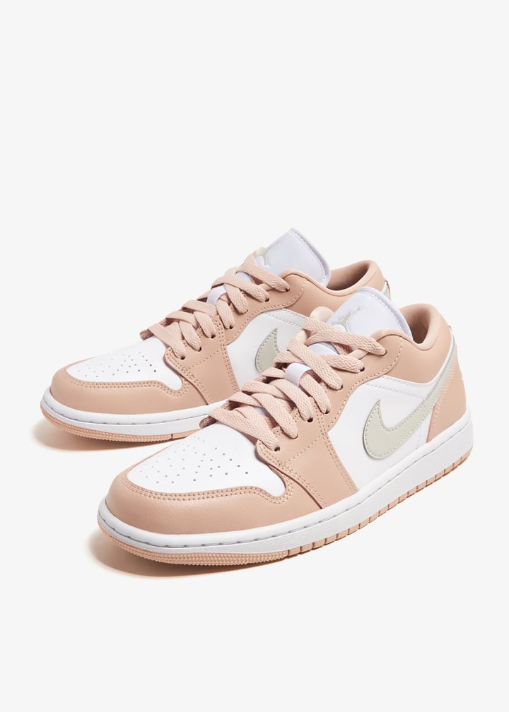 Air Jordan Low 'Crimson Tint' sneakers