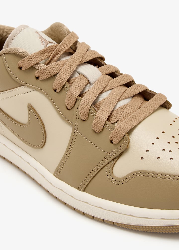 Nike Air Jordan 'Desert Camo' Low sneakers for ADULT-UNISEX, Men