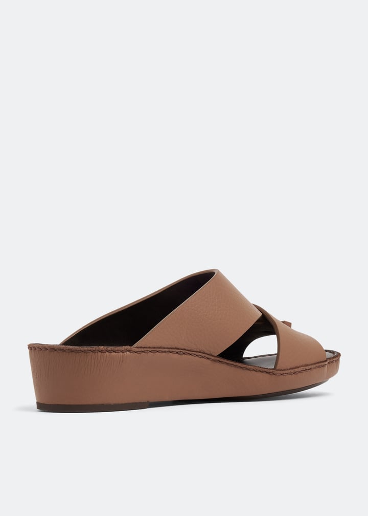 dcf1288pierb-brown_3.jpg?ts=20230321030516