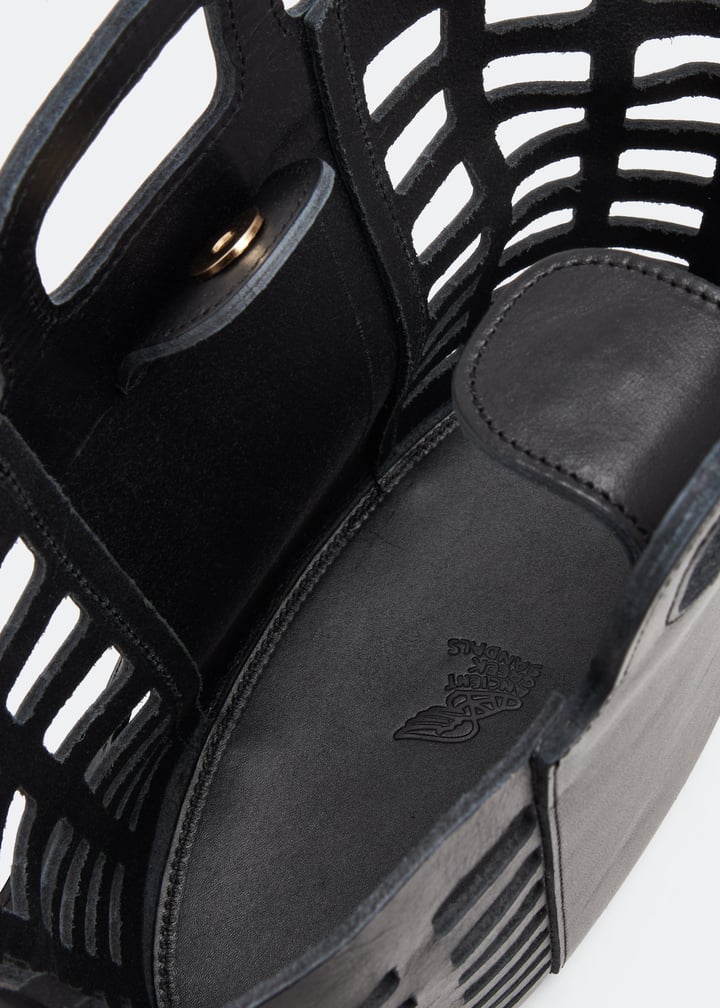 demijohnbucketsmall-black_6.jpg?ts=20230402031509