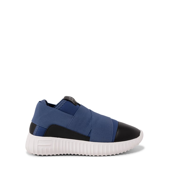 dinghygangwrong-elasea_1.jpg?ts=20220504183059