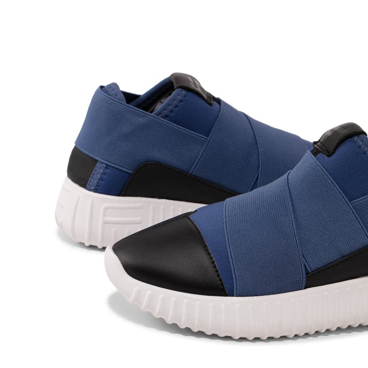 dinghygangwrong-elasea_2.jpg?ts=20220504183059