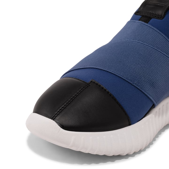 dinghygangwrong-elasea_3.jpg?ts=20220504183059