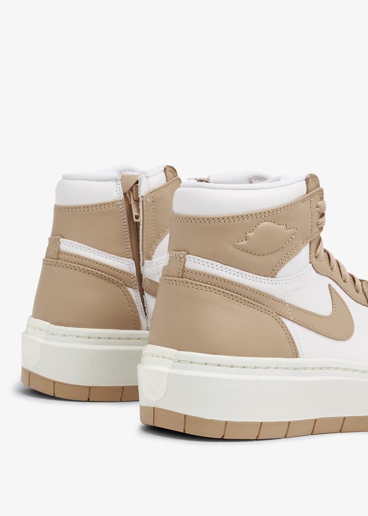 Nike Air Jordan 1 Elevate High sneakers for Women - Beige in