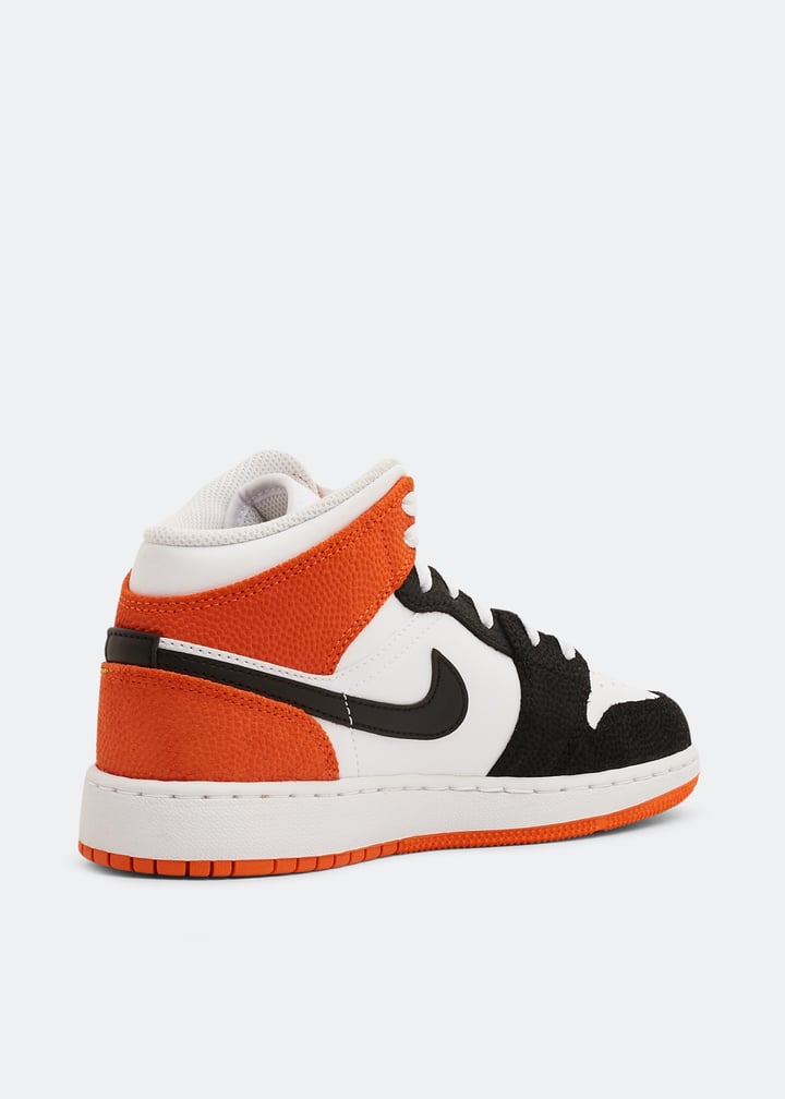 dq8390-100_2.jpg?ts=20220921030527