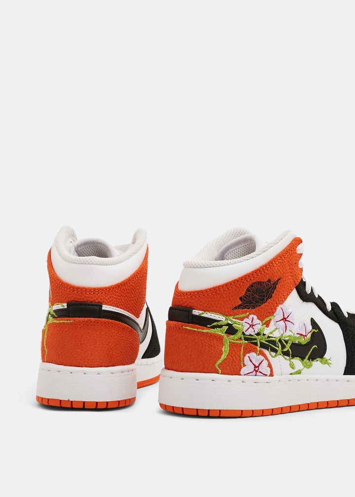 dq8390-100_3.jpg?ts=20220921030527