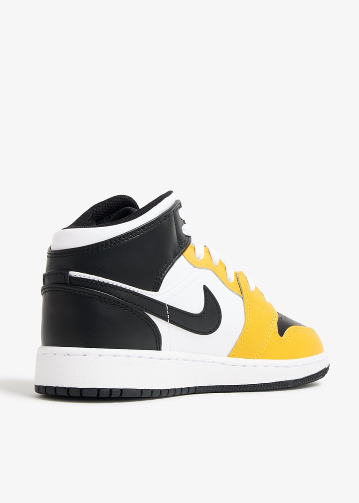 Nike Air Jordan Mid 'Yellow Ochre' sneakers for Boy Yellow in