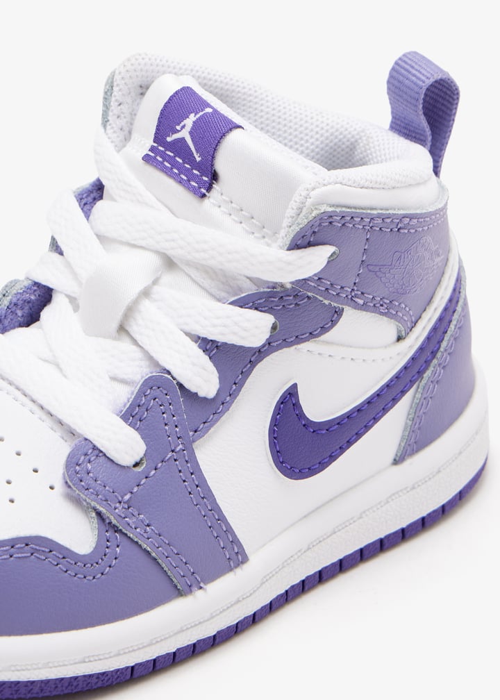 dq8425-500_5.jpg?ts=20251010041123