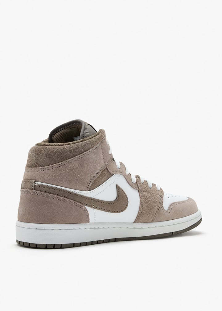 dq8426-003_6.jpg?ts=20260429043541