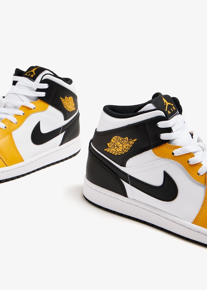 Nike Air Jordan 1 Mid 'Yellow Ochre' sneakers for Men - Yellow in