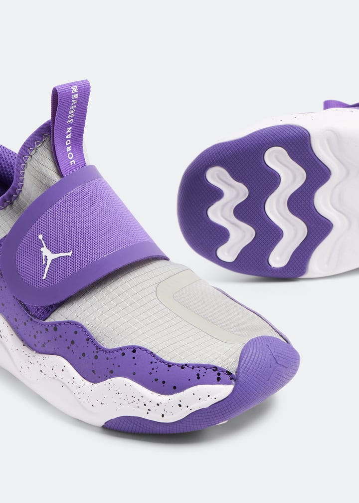 dq9293-500_3.jpg?ts=20230928035008