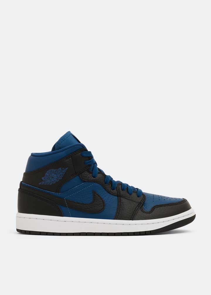 Nike Air Jordan Mid 'Split' sneakers for Women Blue in UAE