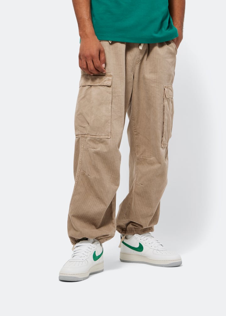 Nike Air Force '07 sneakers&nbsp; for Men White in Oman