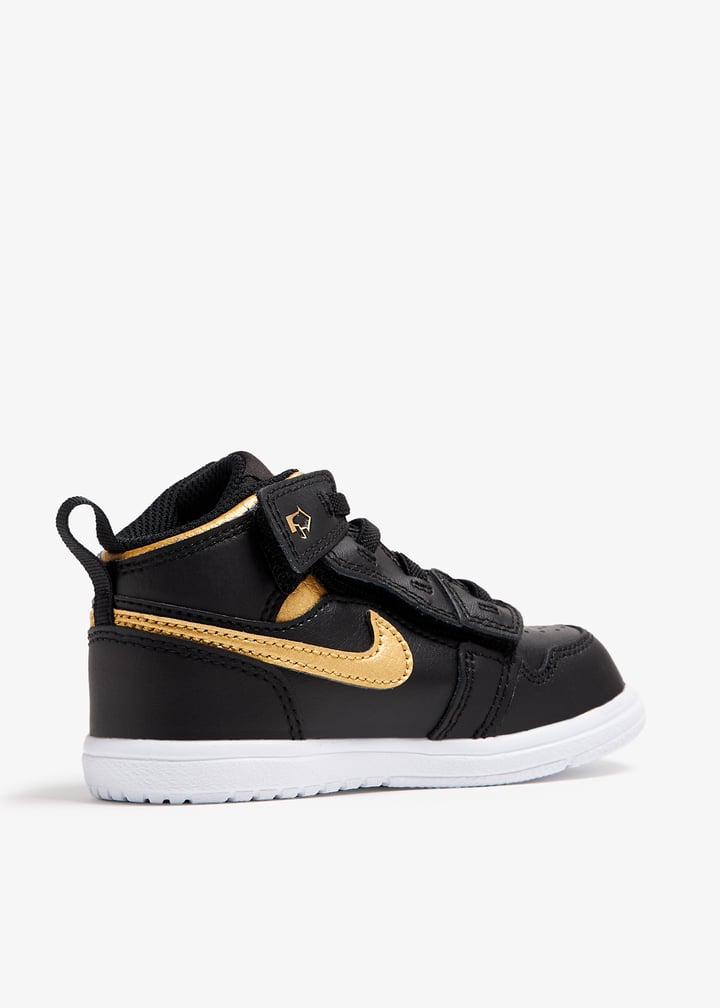 Nike Jordan 1 Mid Alt sneakers for Boy - Black in UAE