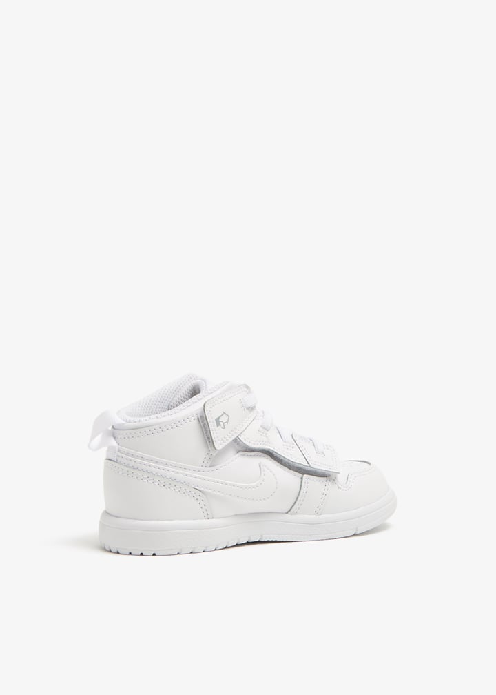 Nike Air Jordan Mid sneakers for Baby White in UAE Level Shoes