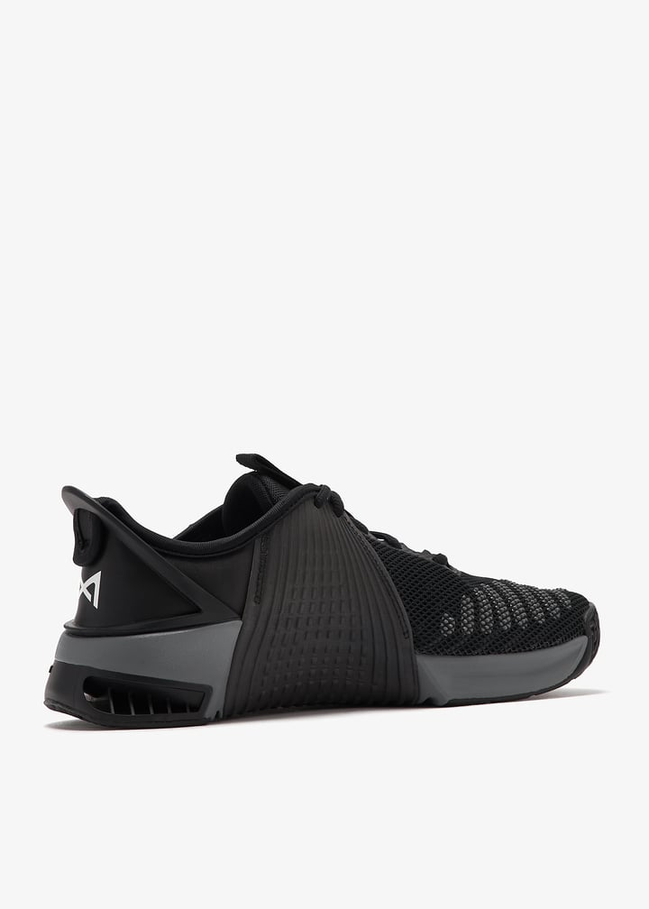 Nike Metcon 9 sneakers for Women - Black in UAE | Level Shoes