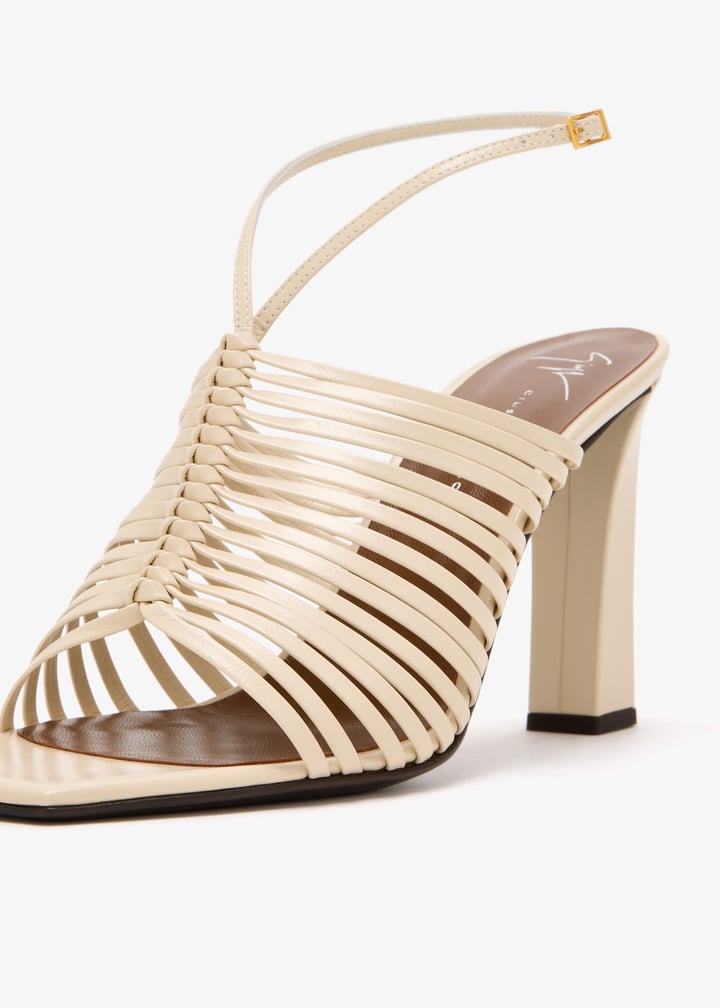 e600014-002_5.jpg?ts=20251121020559