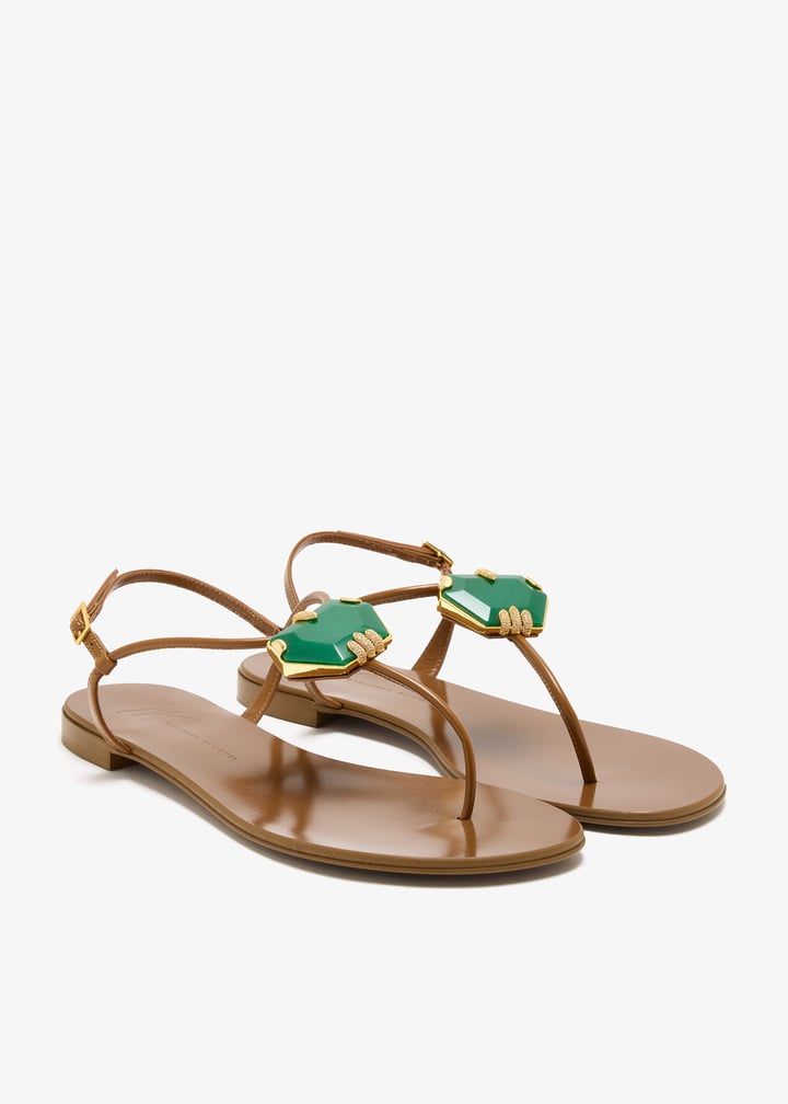 e600018-001_7.jpg?ts=20251209022556