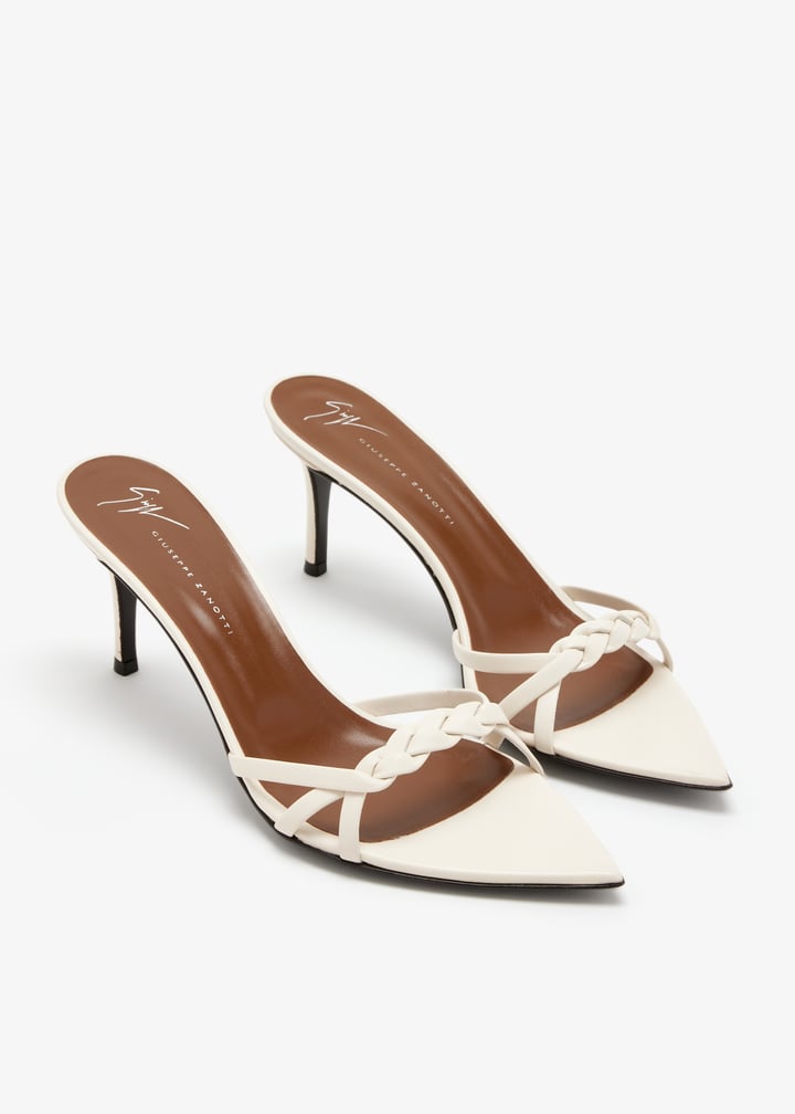 e600047-002_7.jpg?ts=20260306023627