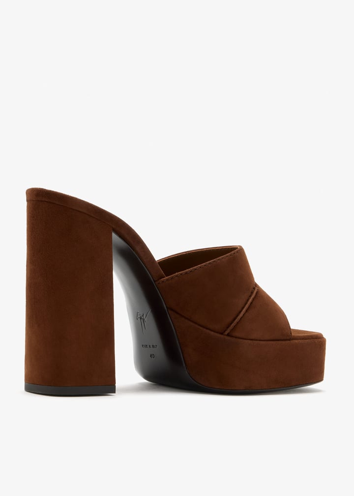 e600067-002_6.jpg?ts=20260328020550