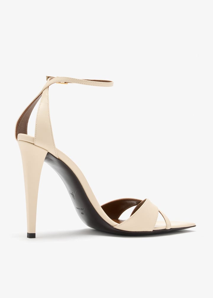 e600069-004_6.jpg?ts=20260401040611