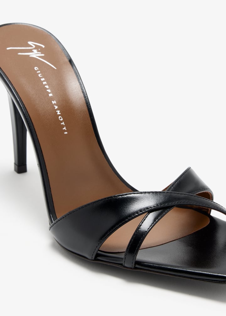 e600070-001_5.jpg?ts=20260401040614