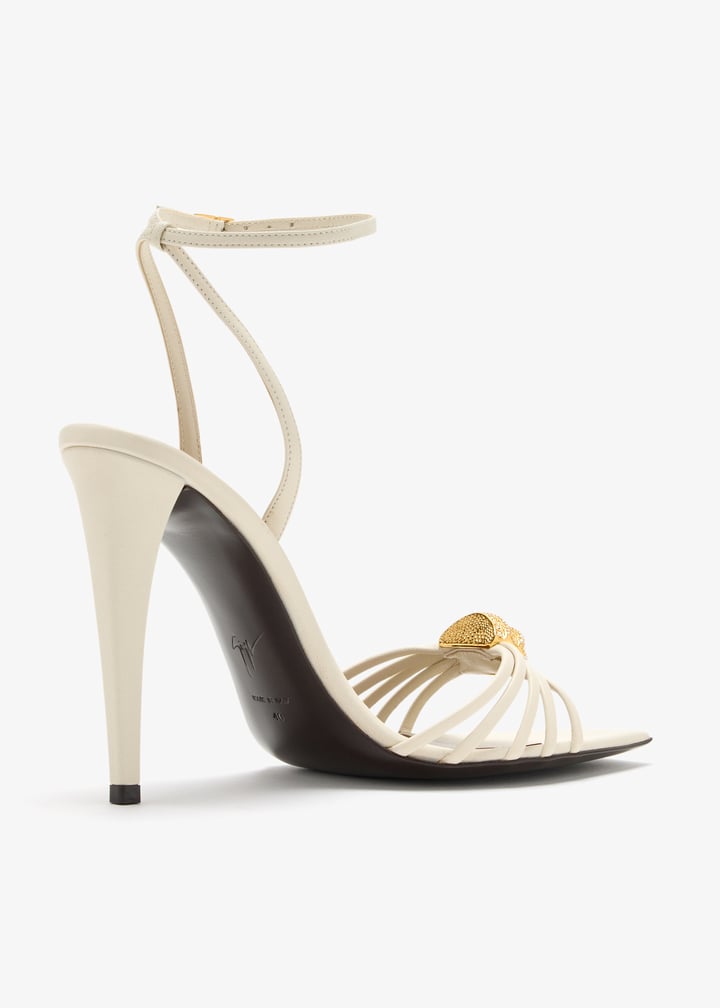 e600073-003_6.jpg?ts=20260429050555