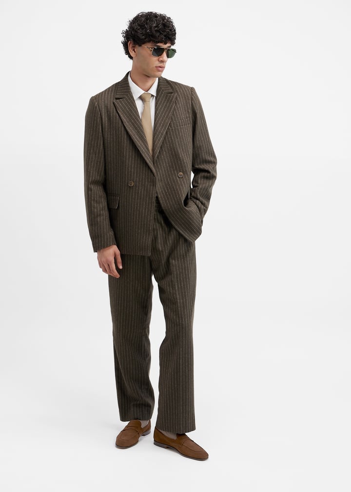 edb142fg000009ca-f0axo_2.jpg?ts=20240220034036