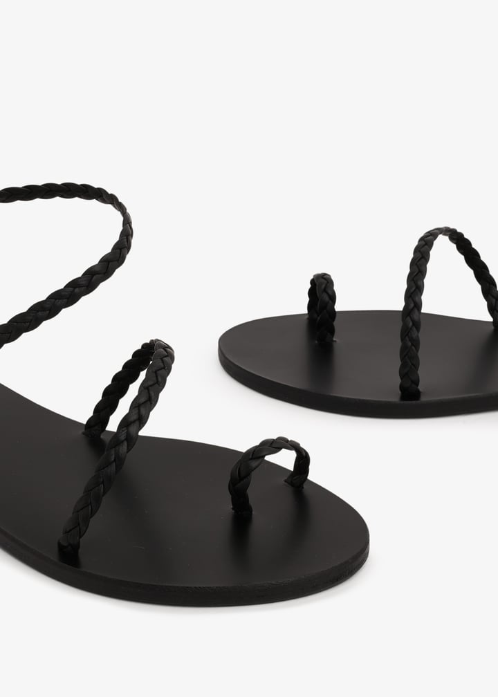 eleftheria-black_3.jpg?ts=20240418044015