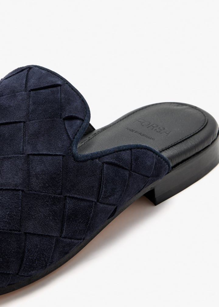 elliot-navy_5.jpg?ts=20260220020028