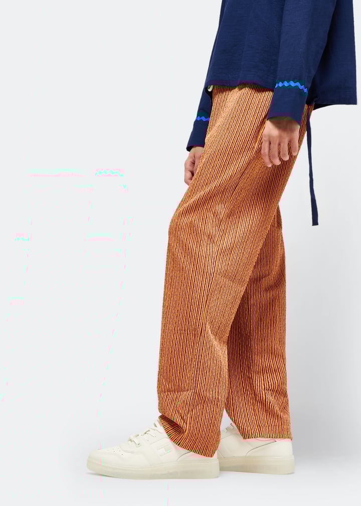 em0em01212-ybi_2.jpg?ts=20230826030513