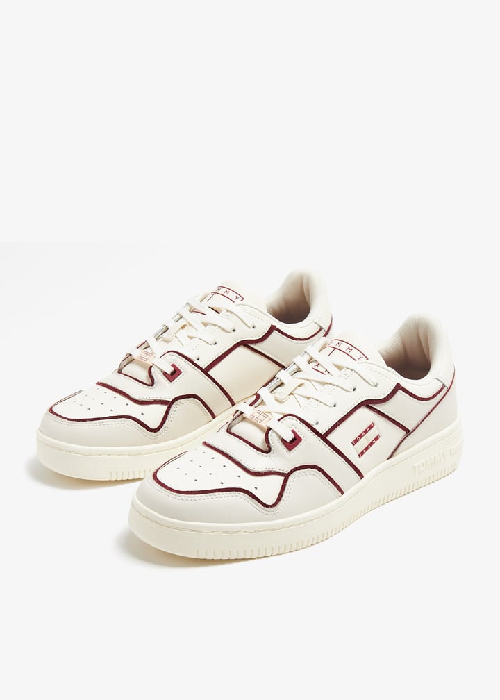 em0em01332-ybi_5.jpg?ts=20231125034034