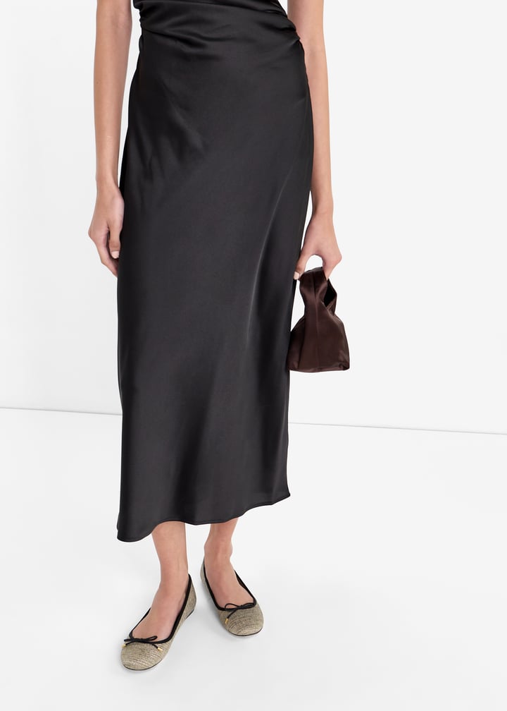 emilblck-blkbeg_2.jpg?ts=20251128054143